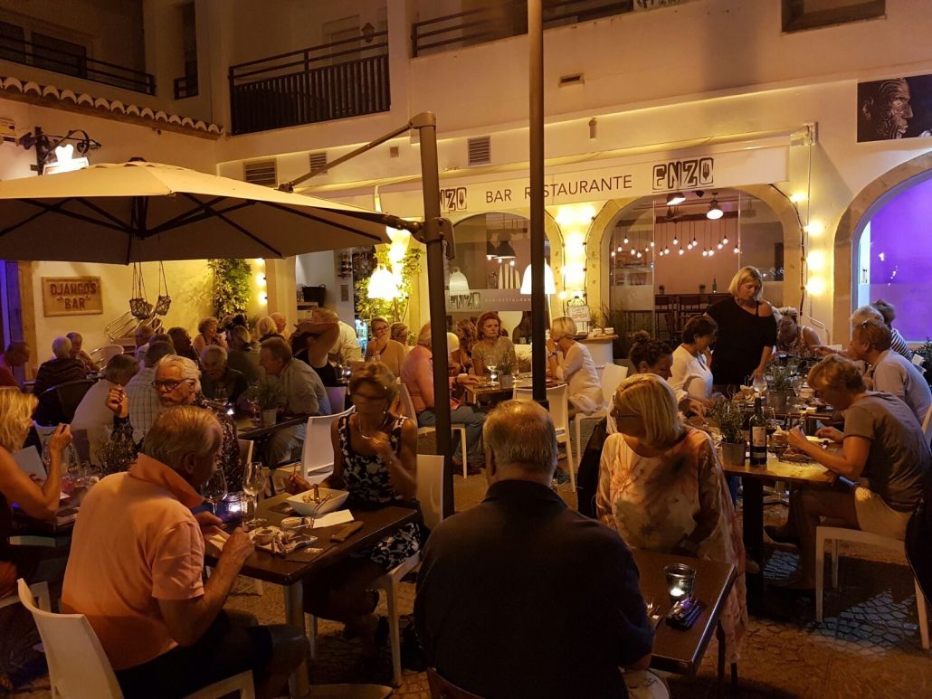 Bar Enzo Cosmopolitan Bar and Restaurant in Moraira No.1 Bar